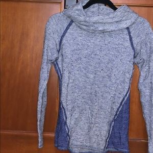 Women’s kuhl turtleneck wool sweater